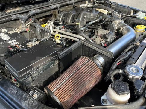 Used 2017 Jeep Wrangler Unlimited Sport w/ Quick Order Package 24S image 29