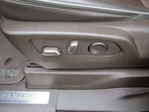 Used 2023 GMC Sierra 1500 Denali w/ Denali Reserve Package image 34