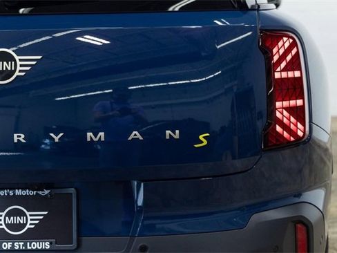 Used 2025 MINI Cooper Countryman SE w/ Comfort Package Max image 10