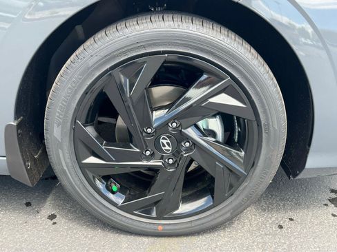 New 2026 Hyundai Elantra Sport w/ Cargo Package FWD image 16