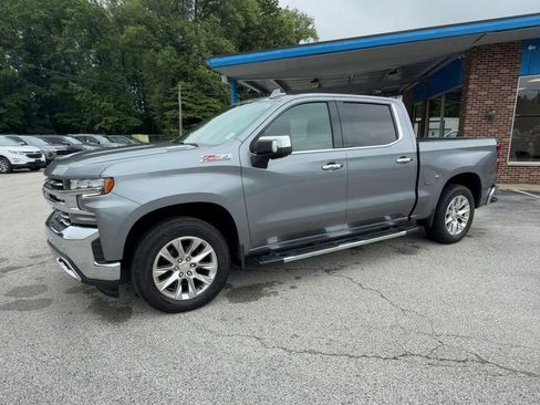Used 2021 Chevrolet Silverado 1500 LTZ w/ LTZ Premium Package AWD/4WD image 4