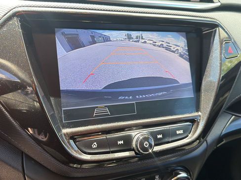 Used 2023 Chevrolet TrailBlazer LT w/ Convenience Package AWD/4WD image 10