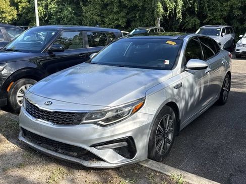 Used 2019 Kia Optima LX w/ LX Premium Package FWD image 3