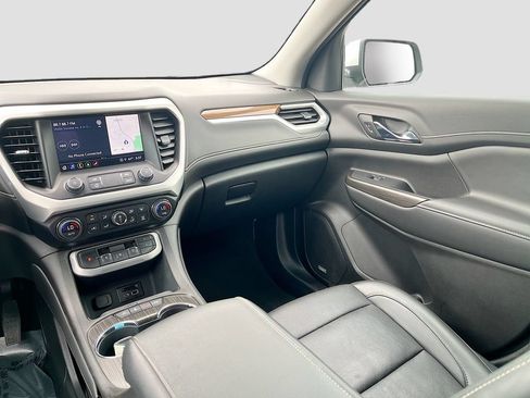 Used 2023 GMC Acadia SLT w/ Preferred Package AWD/4WD image 24