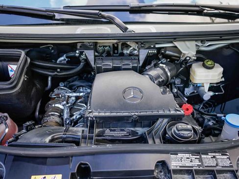 Used 2025 Mercedes-Benz Sprinter 3500 image 47