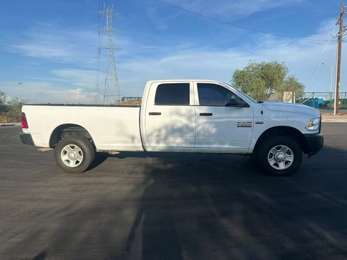 Used 2018 RAM 2500 Tradesman w/ Popular Equipment Group AWD/4WD image 4