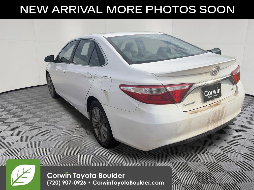 Used 2016 Toyota Camry SE FWD image 5
