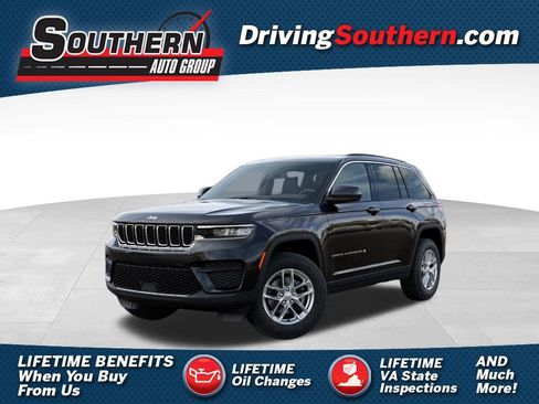 New 2026 Jeep Grand Cherokee Laredo AWD/4WD image 1