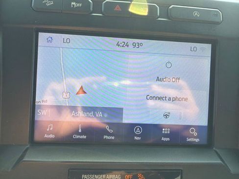 Certified 2020 Ford F150 Lariat w/ Equipment Group 502A Luxury AWD/4WD image 4
