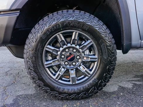New 2026 GMC Sierra 1500 AT4X AWD/4WD image 9