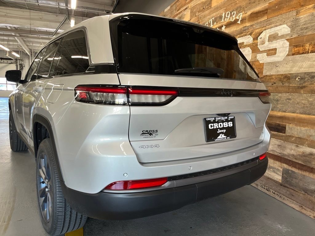 New 2026 Jeep Grand Cherokee Limited AWD/4WD image 45