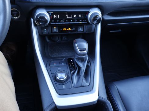 Used 2023 Toyota RAV4 XSE image 35