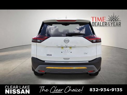 Used 2023 Nissan Rogue SV FWD image 6