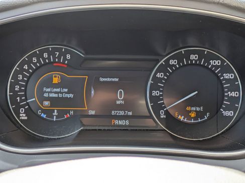 Used 2018 Lincoln MKX Reserve w/ Driver Assistance Package image 33