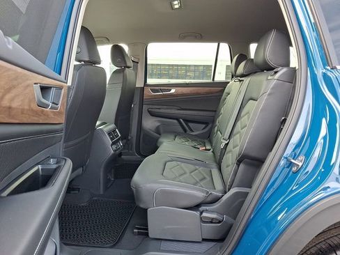 New 2026 Volkswagen Atlas SE image 5