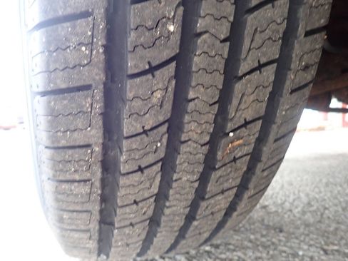 Used 1994 Chevrolet Suburban 2WD image 30