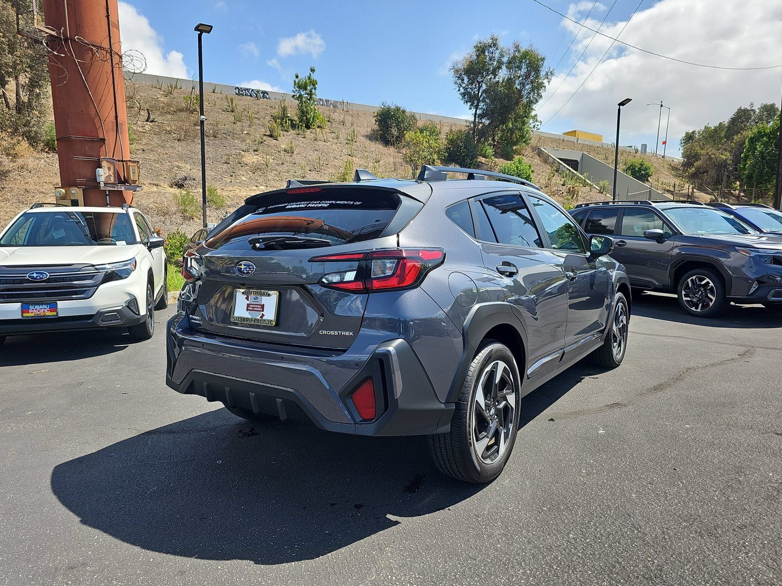 Used 2025 Subaru Crosstrek 2.5i Limited w/ Crosstrek Mirror Package AWD/4WD image 7