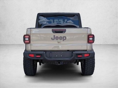 Used 2022 Jeep Gladiator Rubicon w/ LED Lighting Group AWD/4WD image 6
