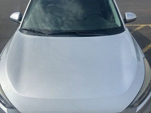 Used 2019 Hyundai Tucson SE image 16