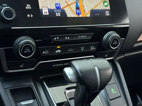 Certified 2019 Honda CR-V Touring image 16