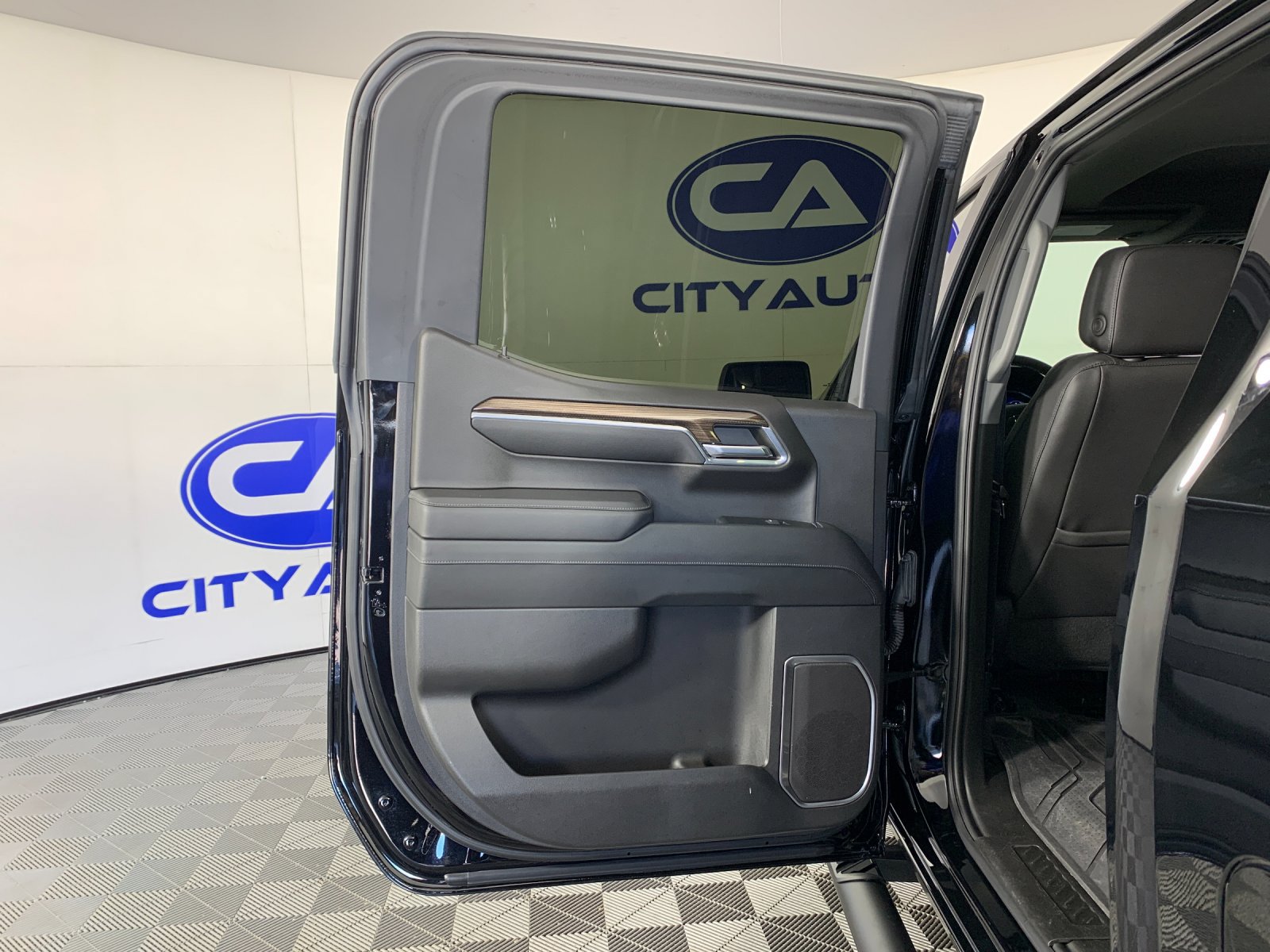 Used 2023 Chevrolet Silverado 1500 RST w/ Redline Edition RWD image 29