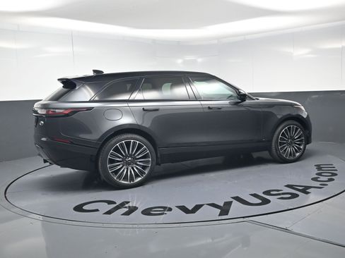 Used 2021 Land Rover Range Rover Velar R-Dynamic S image 16