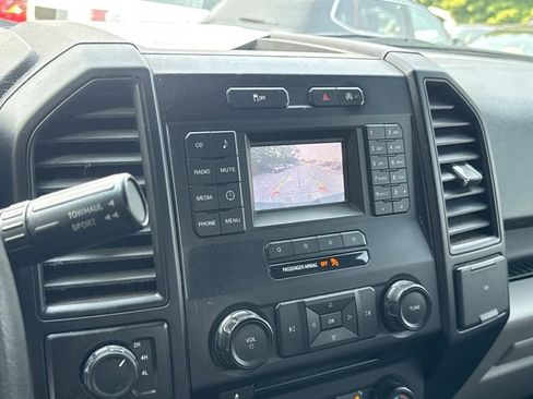 Used 2016 Ford F150 XL w/ Equipment Group 101A Mid AWD/4WD image 19