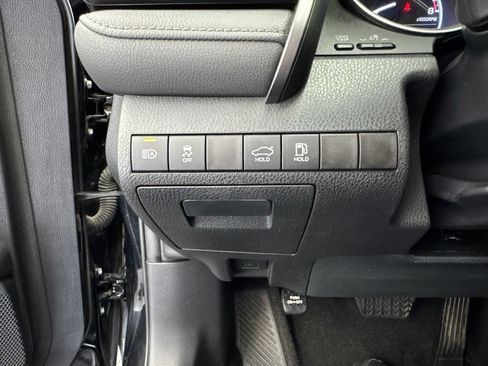 Used 2023 Toyota Camry LE FWD image 33