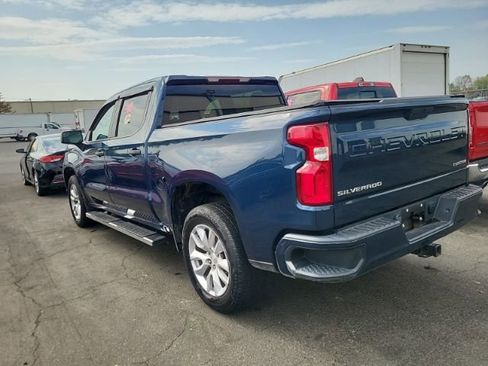 Used 2021 Chevrolet Silverado 1500 Custom image 2