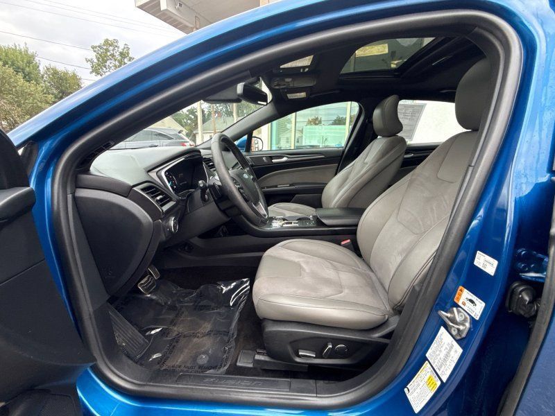 Used 2018 Ford Fusion Sport w/ Equipment Group 401A AWD/4WD image 11