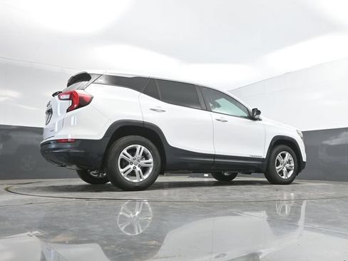 Used 2024 GMC Terrain SLE AWD/4WD image 45