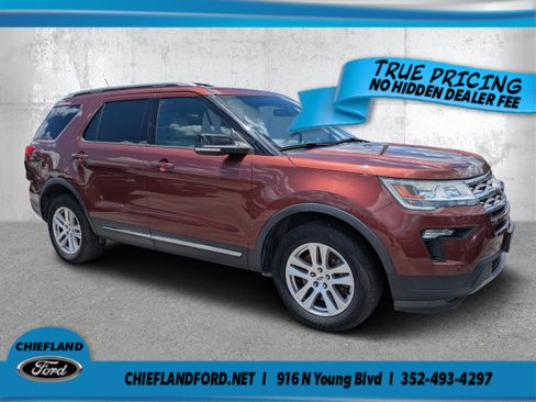 Used 2018 Ford Explorer XLT w/ Equipment Group 202A AWD/4WD image 1