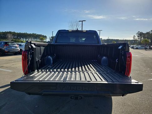 Used 2023 Toyota Tundra SR5 w/ SR5 Convenience Package AWD/4WD image 16