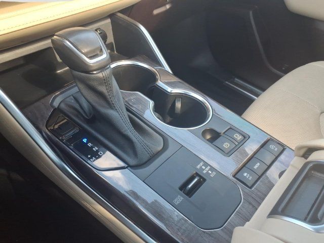 Used 2021 Toyota Highlander Platinum FWD image 20