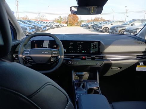 New 2026 Kia Sportage EX w/ EX Panorama Roof Package image 10
