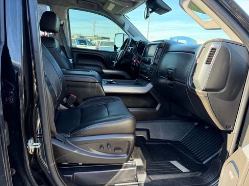 Used 2019 Chevrolet Silverado 2500 LTZ w/ Duramax Plus Package image 58