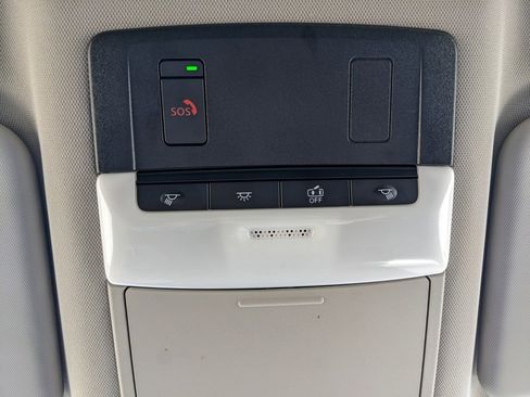 Used 2023 Nissan Rogue SV image 54