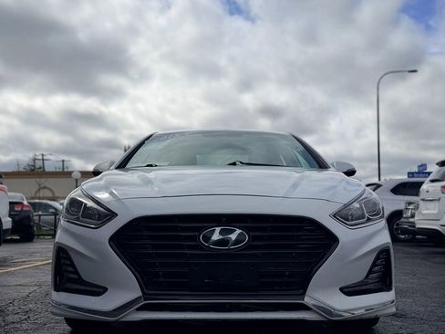 Used 2018 Hyundai Sonata SEL FWD image 2