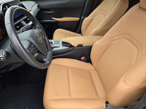 Used 2025 Lexus UX 300h FWD image 20