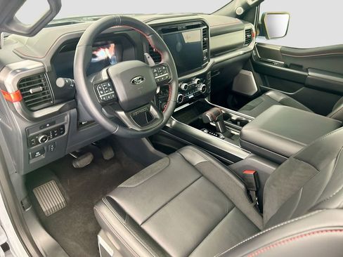 Used 2025 Ford F150 Raptor AWD/4WD image 9
