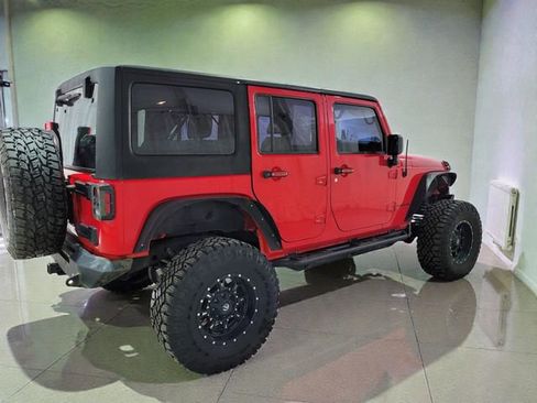 Used 2015 Jeep Wrangler Unlimited Sport image 14