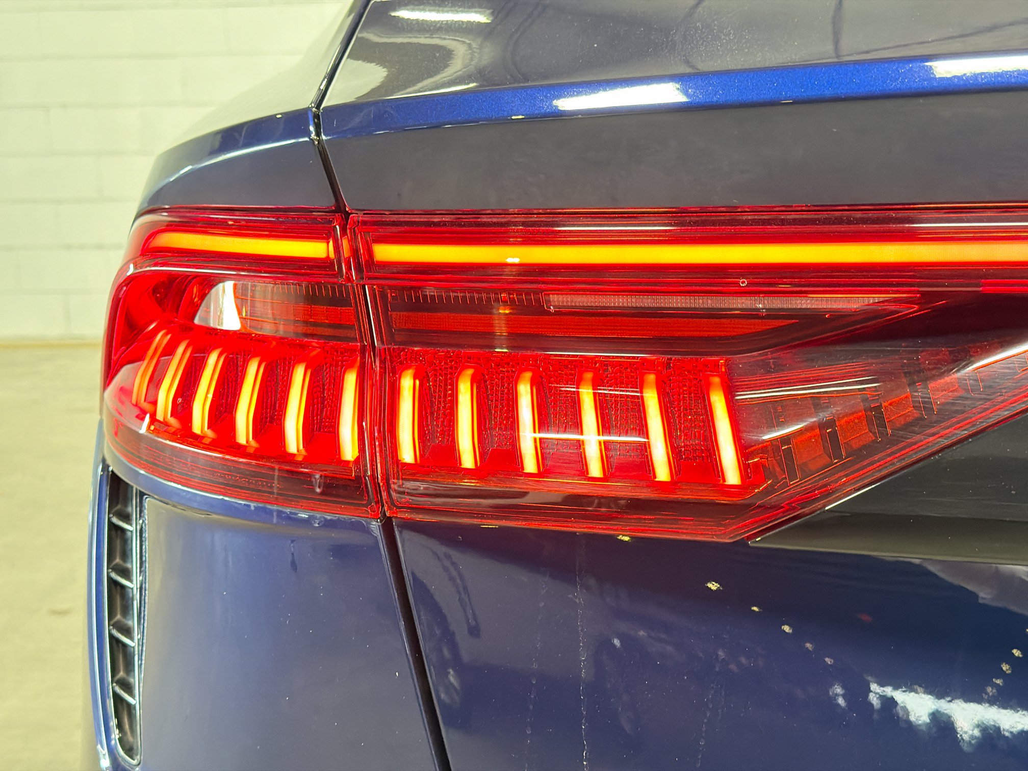 Used 2023 Audi RS Q8 AWD/4WD image 11