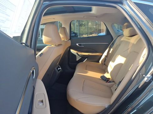 New 2026 Hyundai Sonata Limited FWD image 9