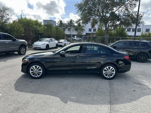 Used 2019 Mercedes-Benz C 300 4MATIC Sedan image 11