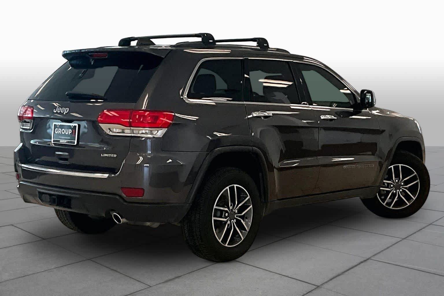 Used 2019 Jeep Grand Cherokee Limited w/ Luxury Group II RWD image 12