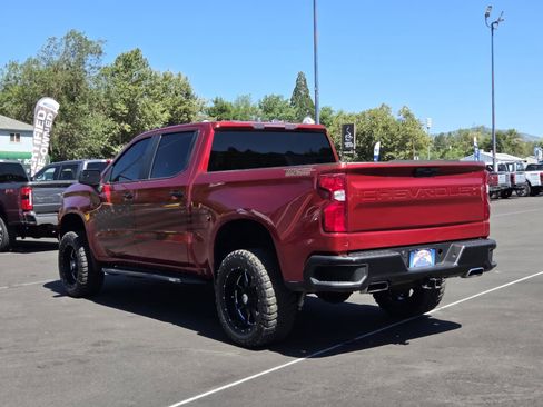 Used 2021 Chevrolet Silverado 1500 LT Trail Boss AWD/4WD image 7