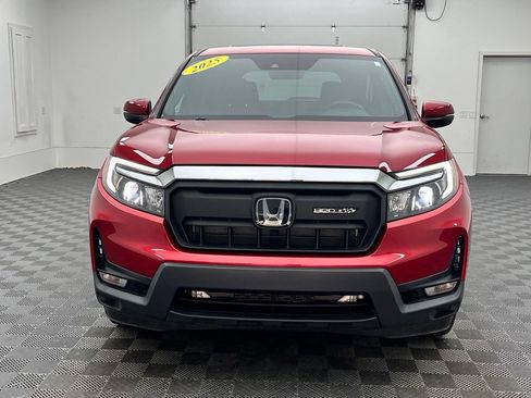 Used 2025 Honda Passport EX-L image 16