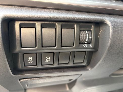 Used 2020 Subaru Forester Sport AWD/4WD image 21