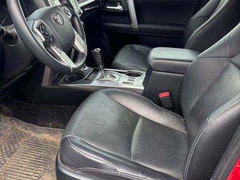 Used 2022 Toyota 4Runner Limited AWD/4WD image 6