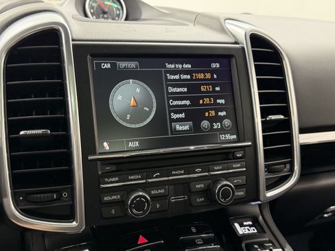 Used 2013 Porsche Cayenne AWD/4WD image 44